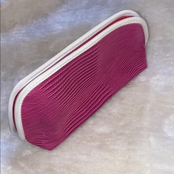 Lancôme pink croc pink leather  makeup bag - Picture 2 of 9